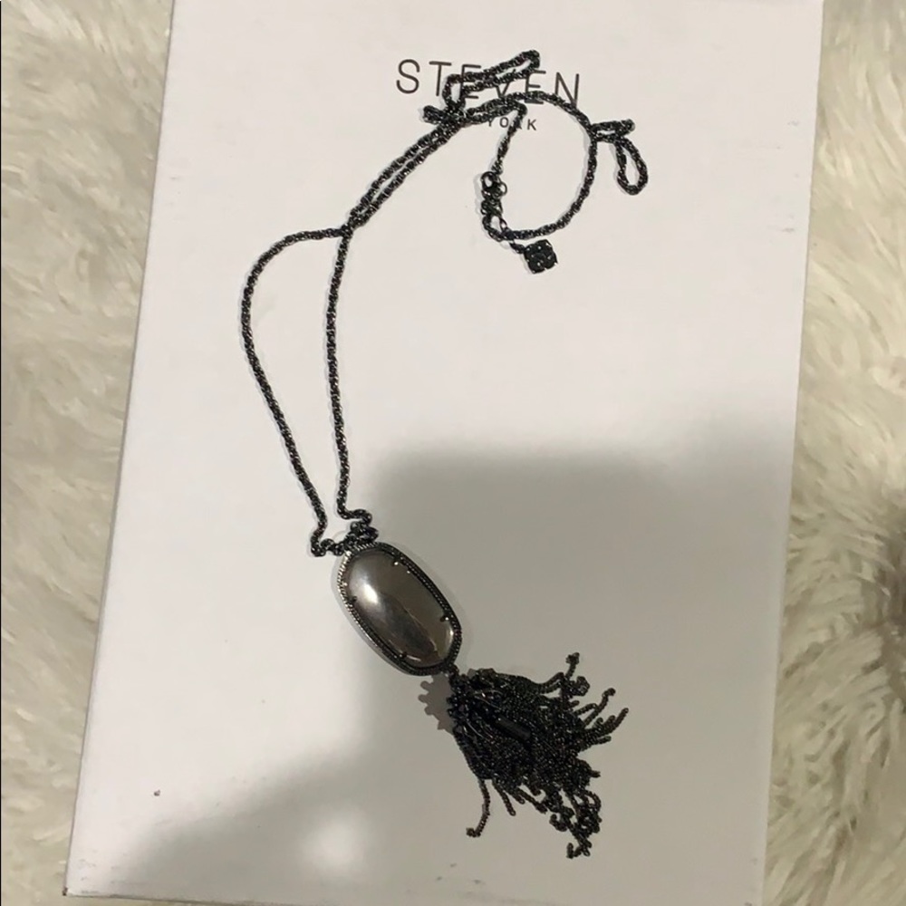 Kendra Scott tassel necklace